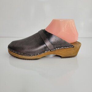 Tessa Clogs Womens 9.5 Traditional Heel Clogs Metallic Leather 41‎ Silver Pewter